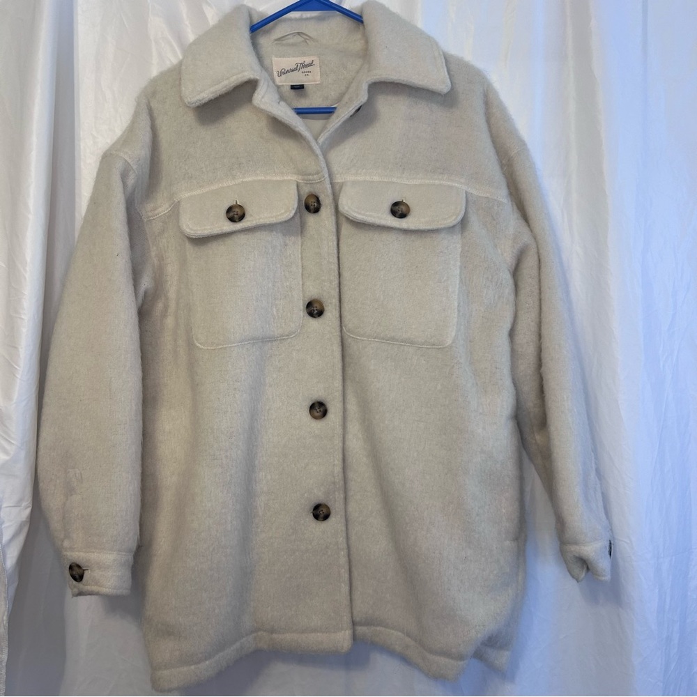 Universal Thread Women's Brushed Shacket, Ivory S… - image 3